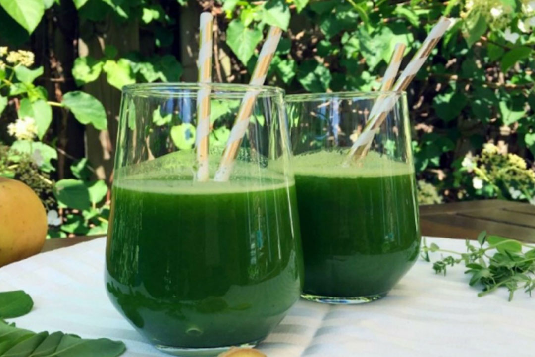 Công thức làm nước ép rau má đậu xanh giải nhiệt mùa hè
